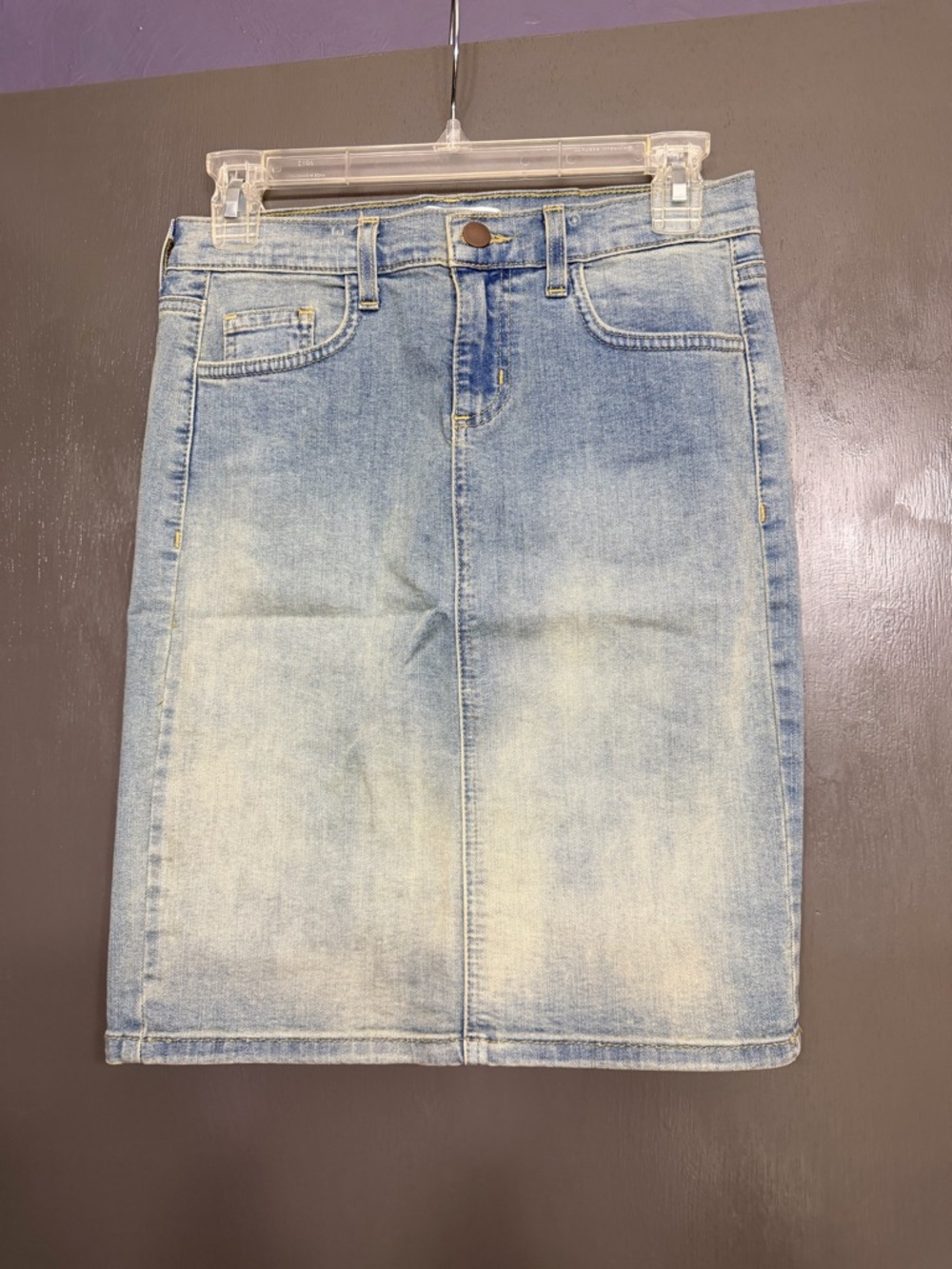Women's Light Blue Denim Mini Skirt - Classic Straight Silhouette